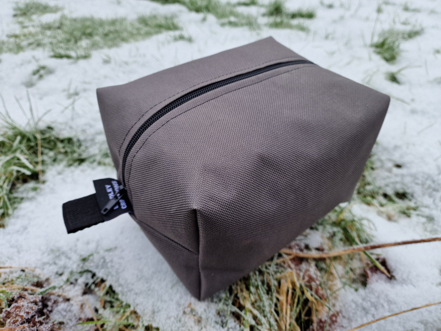 HEAVY WEIGHT BOX POUCH (LARGE)