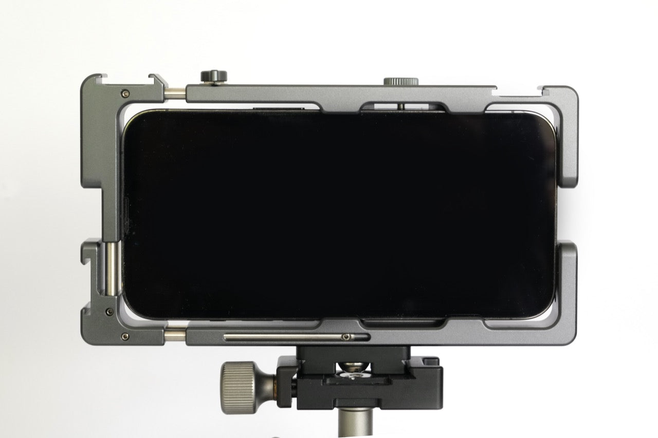 Smartphone cage
