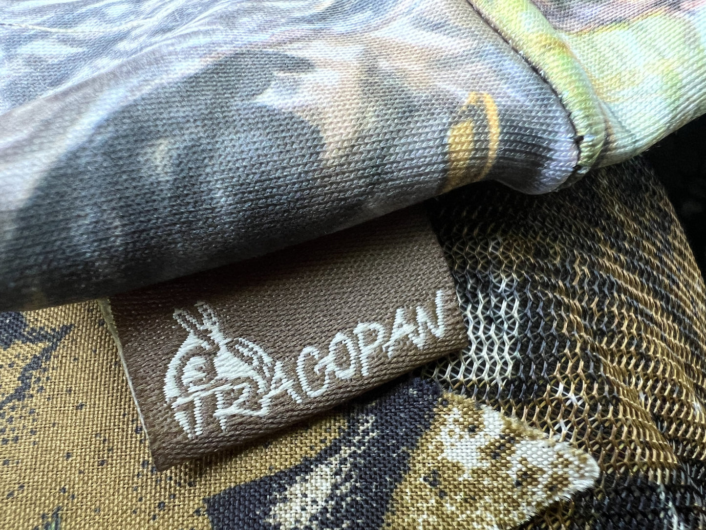 Thin Camo Gloves | Touchscreen Fingers