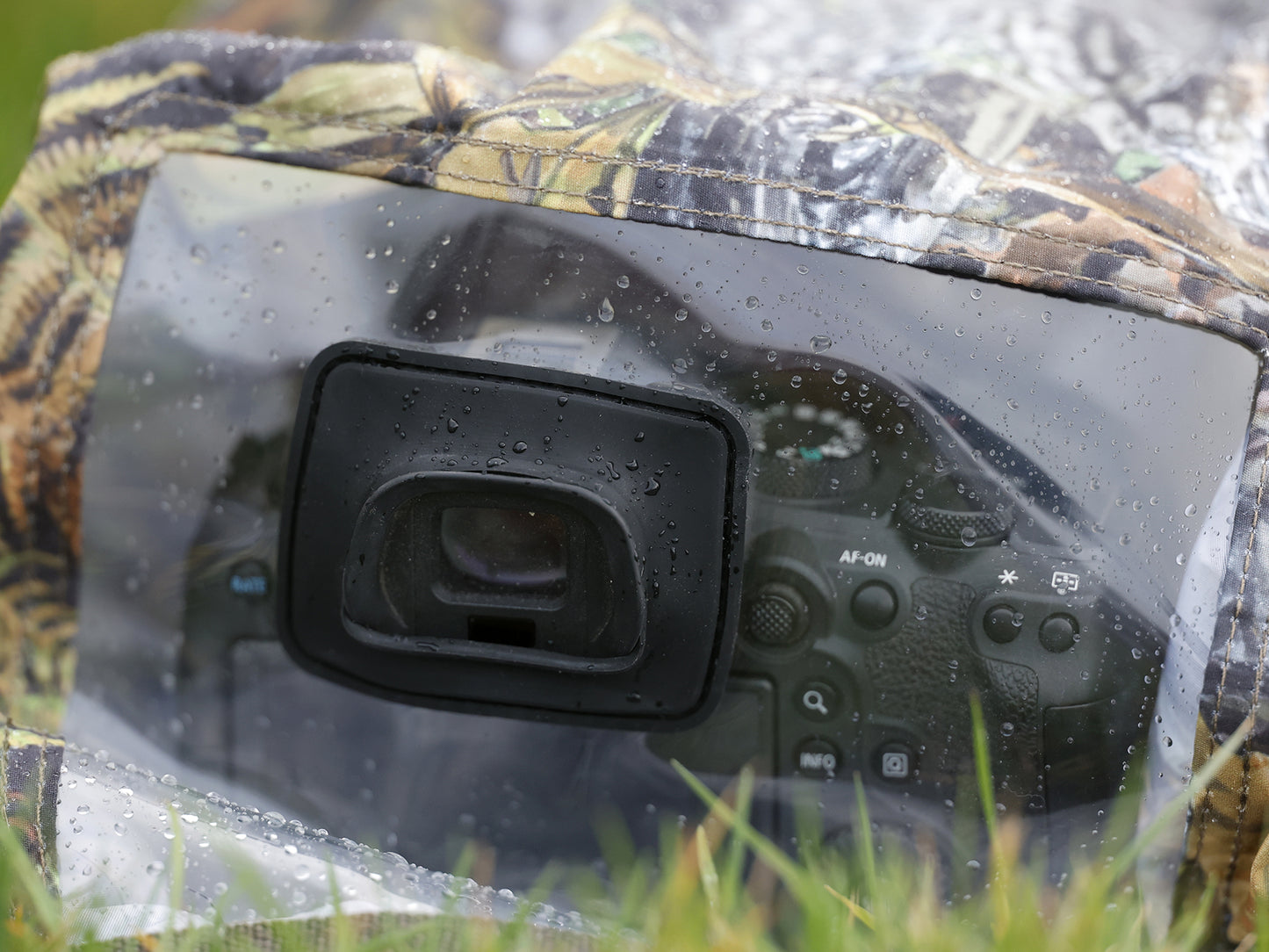 Hand/Strap Carried Rain Cover